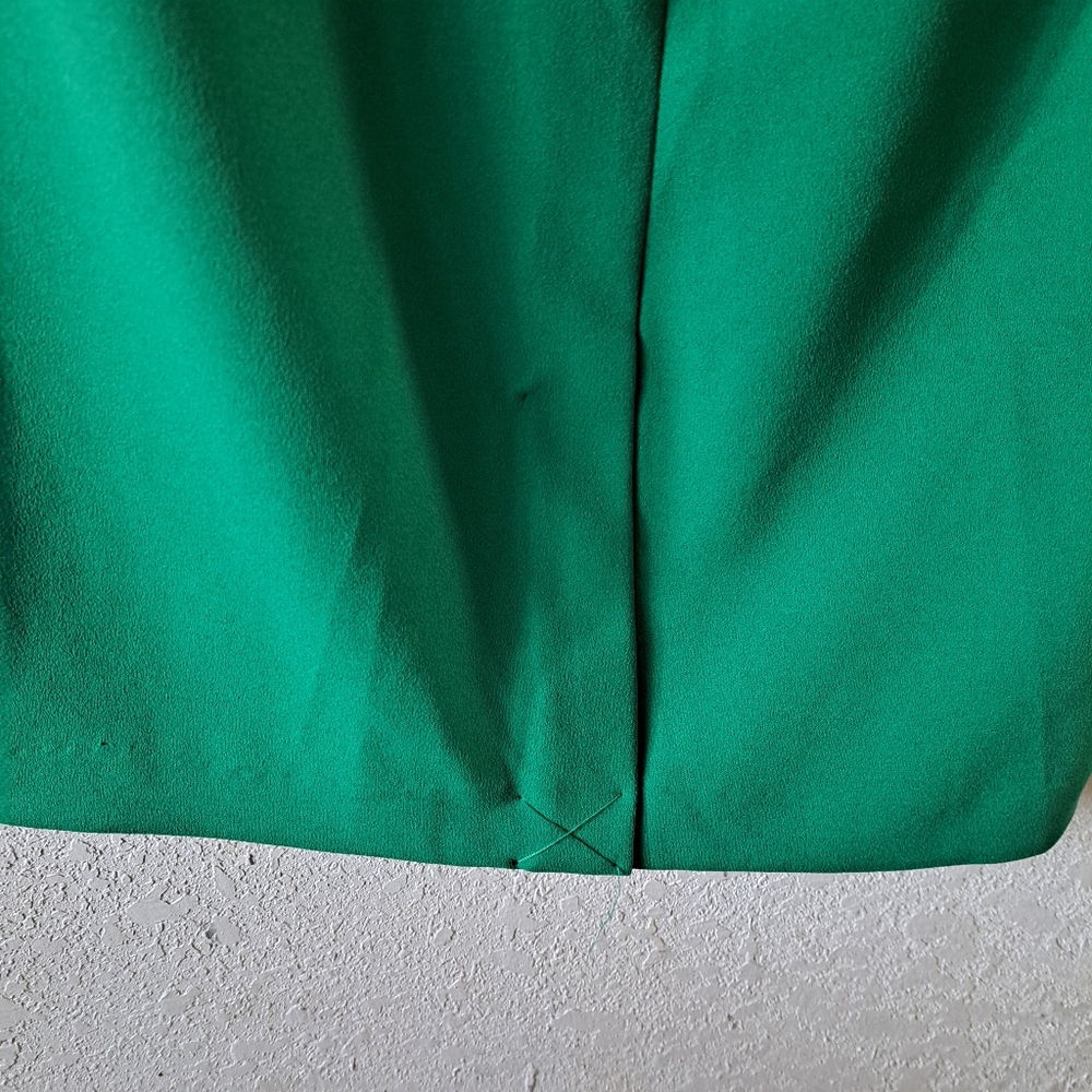 Calvin Klein Green V- Neck Sheath Dress - Picture 6 of 6